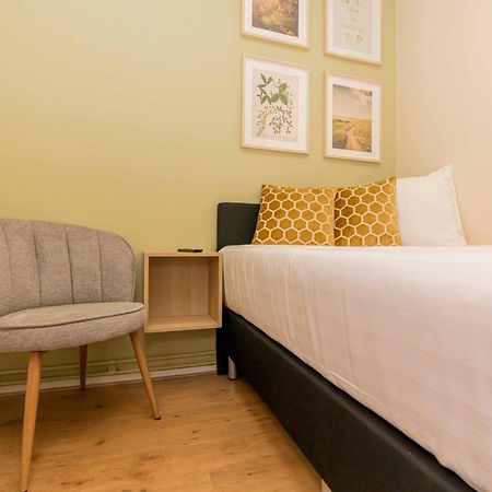 Rb Hostel Зиерикзее Екстериор снимка