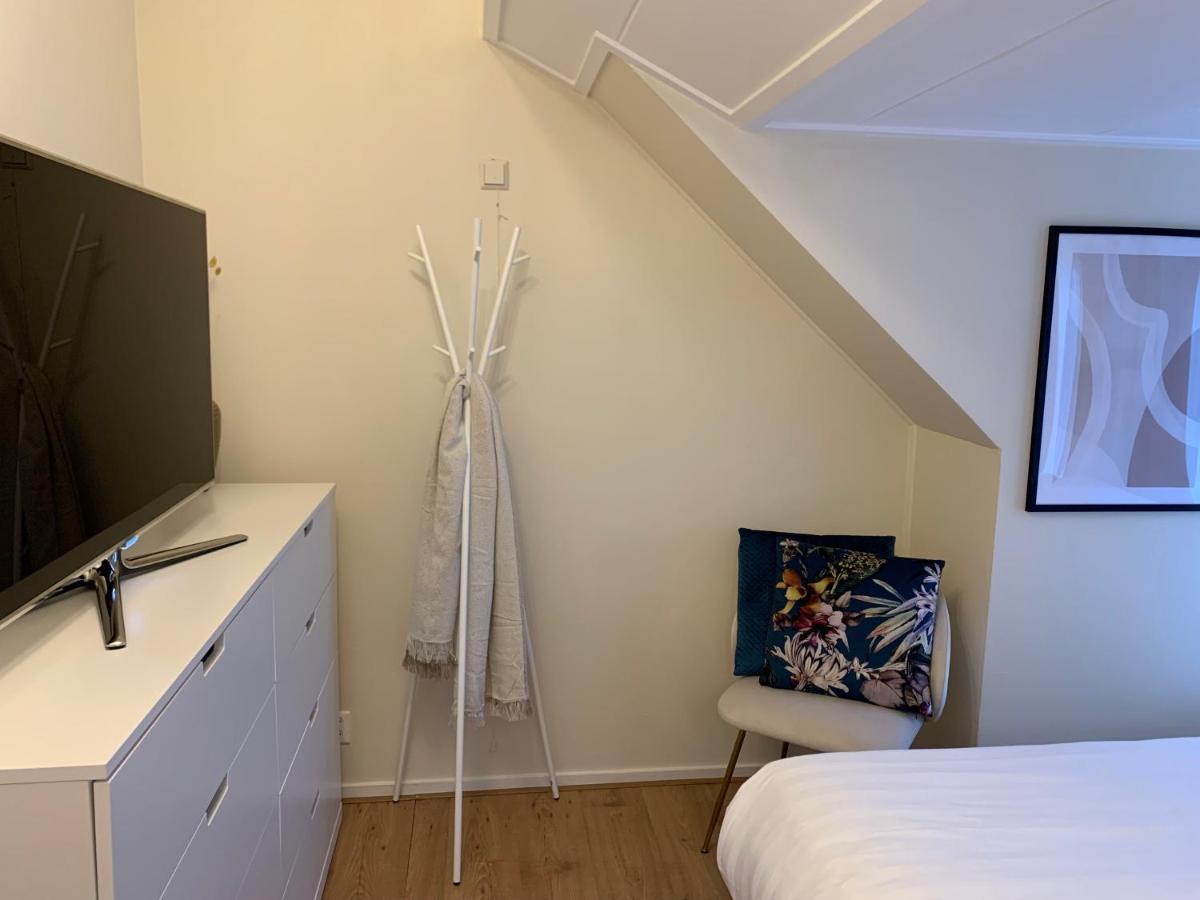 Rb Hostel Зиерикзее Екстериор снимка