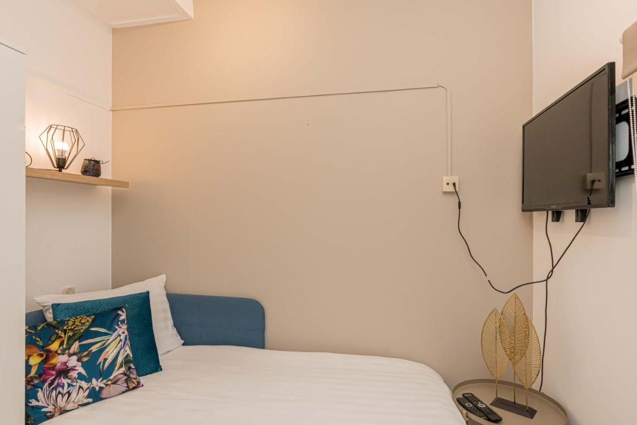 Rb Hostel Зиерикзее Екстериор снимка