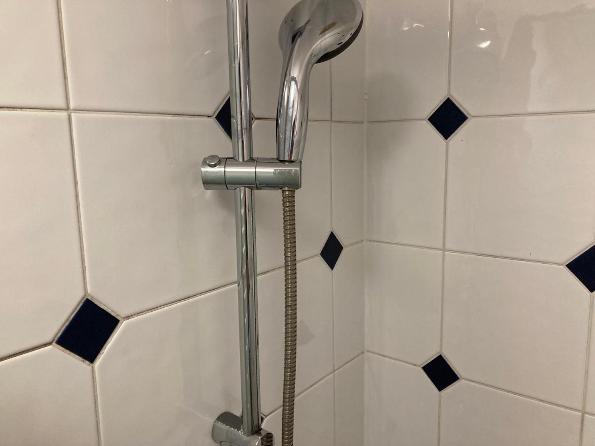 Rb Hostel Зиерикзее Екстериор снимка