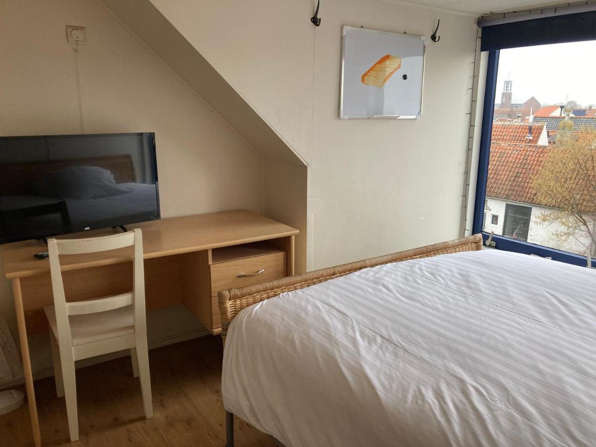 Rb Hostel Зиерикзее Екстериор снимка