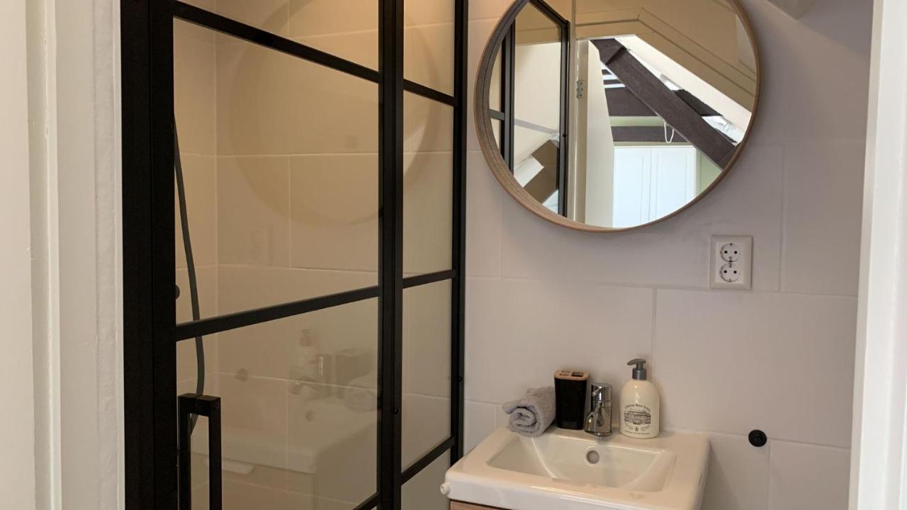 Rb Hostel Зиерикзее Екстериор снимка